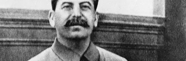 6. mája 1941 sa Stalin po prvýkrát oficiálne postavil do čela sovietskej vlády