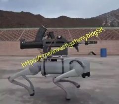 Čínska polícia nasadila ozbrojeného robotického psa do protiteroristických cvič…