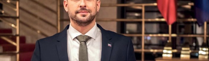 Kamil Šaško sa ohradil proti názorom, že Slovensko by malo odmietnuť pandemickú…