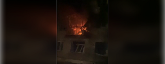 Ukrajinské drony zasáhly domy v západním Rusku (VIDEO)