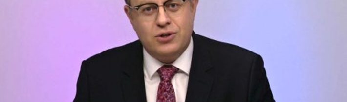 Moravec spustil vlastní nedělní debatu, ve stejný čas jako ČT. V první se utká Macinka, Topolánek a Rusnok |