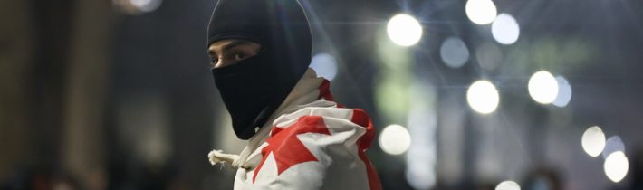 Londýn pripravuje zvrhnutie vlády v Gruzínsku
