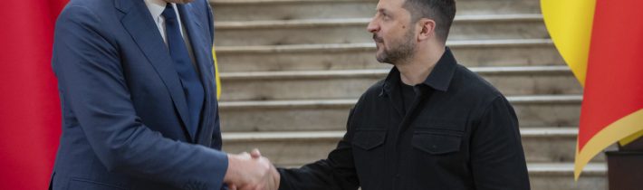 SVR: Srbsko dodáva vo veľkom zbrane ukrajinskej armáde