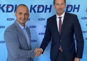 Novela ústavy a piruety Františka Majerského