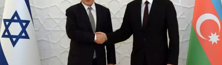 Ruský expert Chazin: Azerbajdžan a Británia – temná súvislosť