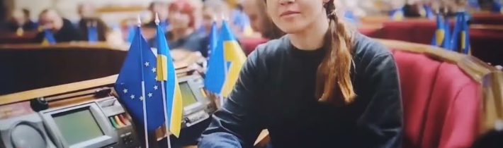 „Již více ne spojenci“: blokují USA veškeré dodávky vojenské pomoci Ukrajině? Kyjev vybuchl zlobou..