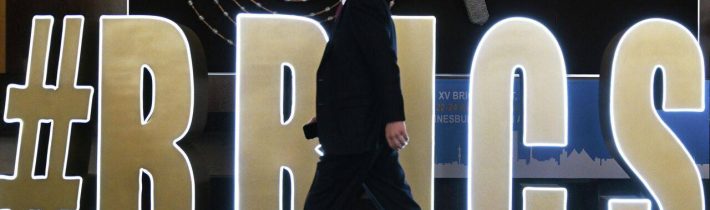 Mexiko hľadí na BRICS, ale USA ho drží na uzde