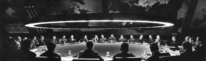 Co je to vlastně Deep State? Mocenská struktura elit mimo kontrolu