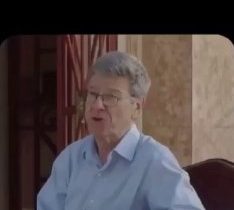 Profesor Jeffrey Sachs nazval Britániu zdrojom všetkých konfliktov na svete.♤ P…