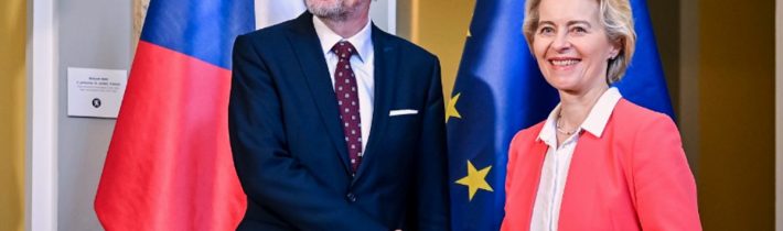 Hodnotová politika je mrtvá. Svět ovládla hrubá síla |