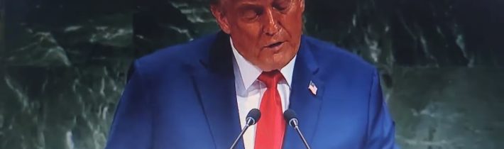 Velký chaos v sále Valného shromáždění OSN po Trumpově hodinovém projevu a přímém útoku na OSN…