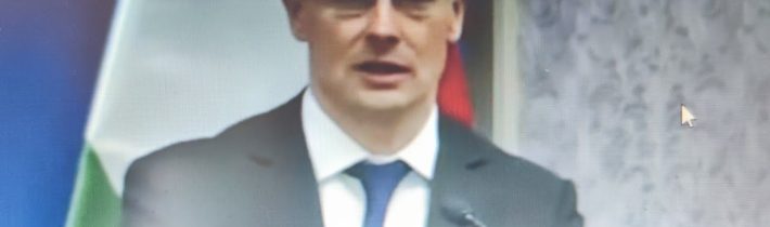 „Zastavte ty žvásty…“: Maďarsko útočí na Volodymyra Zelenského po jeho obvinění této členské…