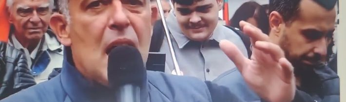 Bulharský protest se změnil v proti-ukrajinský pochod; požadavek na odstranění vlajky🇺🇦otřásá Sofií.