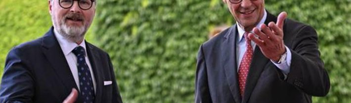 Jak se lstivý německý kancléř Friedrich Merz chystá zle napálit Čechy i Slováky? A kdo na tom ukrutně zbohatne?