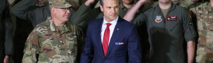 Americký ministr Hegseth svolává mimořádnou a naléhavou schůzku stovek generálů a admirálů – tadesco.org