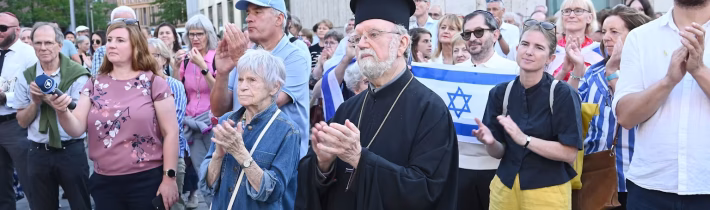 Lidský řetěz chránil synagogu před propalestinskou demonstrací   – Konzervativní noviny