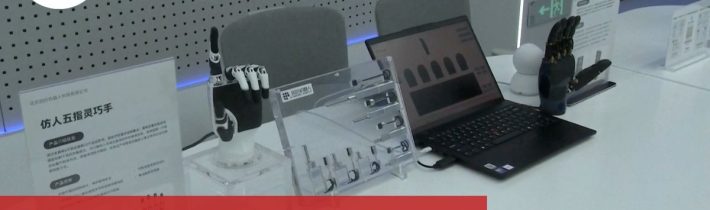 Pekingská legislativa hledá cestu k většímu zapojení občanů