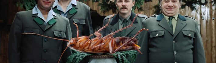 Už do toho jdou natvrdo: Každý den umře ve světě hlady 20 000 lidí. Přesto "zdravotníci" s Davosem chtějí zakázat tradiční zemědělství. Nahraďte chleba červy, sýry kobylkami a maso brouky!  Ne někdy v budoucnosti. Hned! Ale také nepodvolení přibývají…