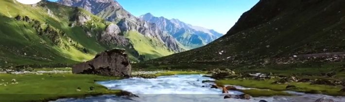 Xi v Urumči: Tři dny oslav 70 let Sin-ťiangu s výzvou k modernizaci a jednotě