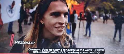 NĚMECKÝ PROTEST: Friedrich Merz je pod palbou v době, kdy Berlín pochodoval v ulicích a nazýval…