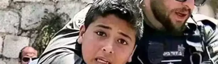 „Mier v Gaze“ je svadba bez ženícha a nevesty. Nie je to len nevydarený vtip – je to podvod