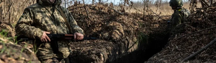 „Chaos v Kyjevě a Dnipru: bitky mezi civilisty a odvody,, zatímco drony útočí z obou stran“