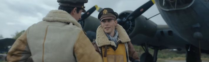 „Vládcovia nebies“ – Moderný seriál ako zo starej školy –