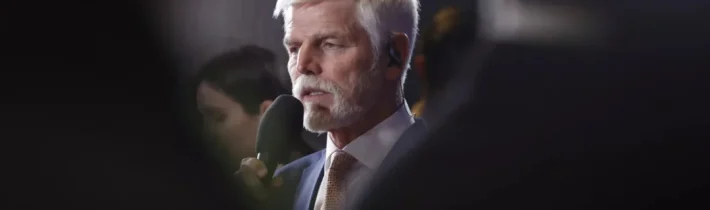 Chce nám Pávek na Hradě zavádět prezidentskou formu vlády? – tadesco.org