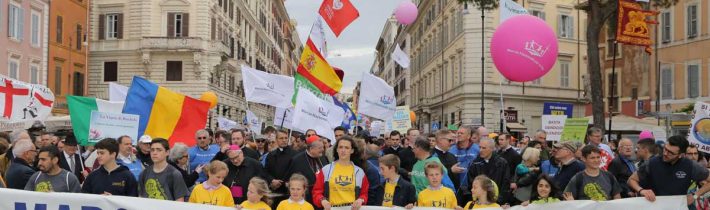 Brusel sa rozhodol zapísať potrat do Charty základných ľudských práv –