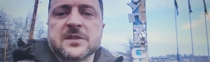 „Zelenskyj se skrývá v bunkru“; Rusko posílá déšť nadzvukových raket Kinžal; příměří se opožďuje…