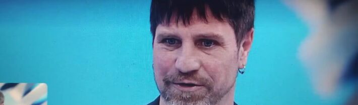 Redaktor MF Dnes Petr Kolář o souboji mezi soudruhem z Hradu a ministrem zahraničí Macinkou…