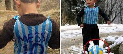 Tento Chlapec Hrál Fotbal V Pruhované Igelitce, A Potom Se Stal   Zázrak…