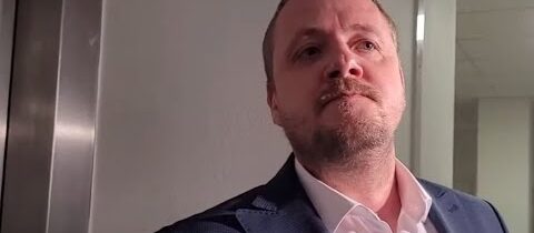 Čurilly otvárajú šampanské