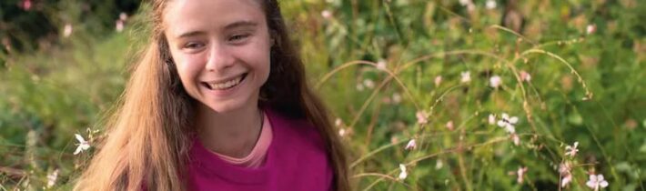 Kdo je Christina von Dreien: "Christina je 23letá dívka ze švýcarského Toggenburgu. Narodila se s výrazně rozšířeným vědomím.