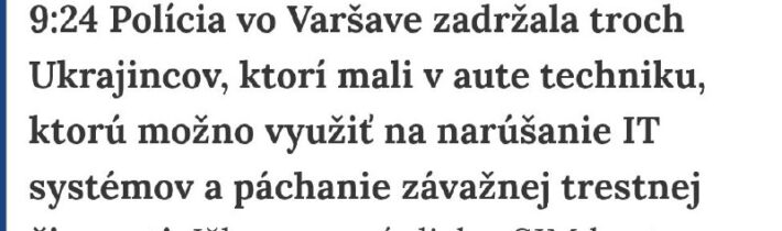 Policajti v centre mesta zastavili auto, v ktorom boli traja muži, na cestnú ko…