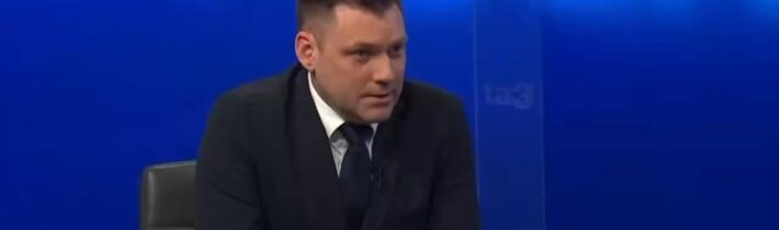 Taraba s totálnym kľudom rozsekal Kolíkovú úplný rozklad pozrite si to celé Zdr… @Jajka Správy post 2026-02-01 11:43:13