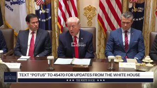 Americký prezident Donald Trump oznámil, že požiadal ruského prezidenta Vladimi…