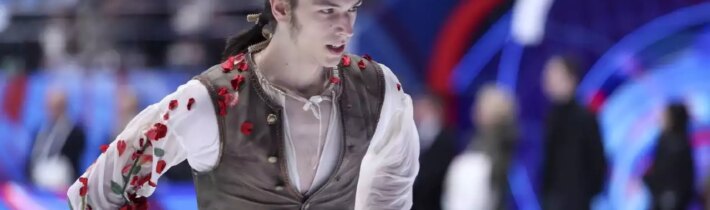 Ruský krasokorčuliar bol prinútený meniť krátky program, hudbu, prípadne kostým tri dni pred olympijským štartom