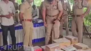 Cenní zahraniční „odborníci“: v Indii odhalili veľkú výrobu falošných diplomov …