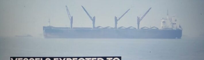 Íránská válka: nasazeny indické válečné lodě poblíž Perského zálivu, aby asistovaly obchodním lodím?