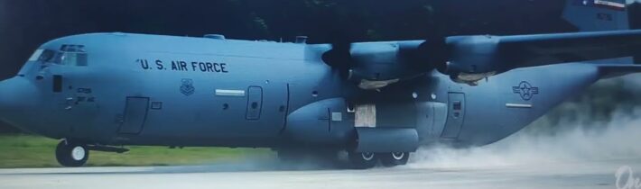VIDEO z íránsko-americké války: první záběry vraku velkého letadla C-130 americké armády; Írán…