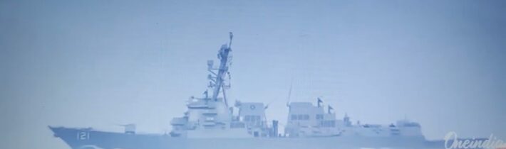 Írán VYTLAČIL válečné lodě USA z Hormuzské úžiny; střet mezi Revolučními gardami a námořnictvem USA.