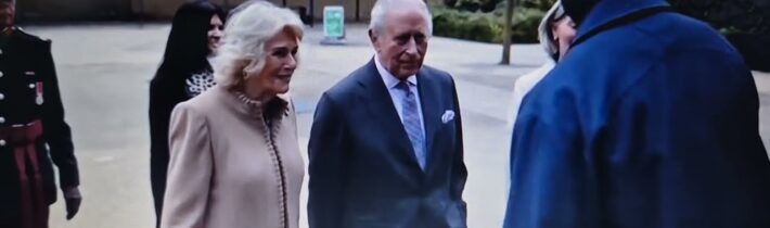 Plánovaná návštěva krále Karla III. ve Spojených státech způsobila spory v britském parlamentu…