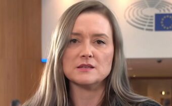 Kto z vás by chcel byť súdený sudcom, ktorého životná partnerka o vás píše roky dehonestujúco?