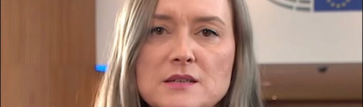 Kto z vás by chcel byť súdený sudcom, ktorého životná partnerka o vás píše roky dehonestujúco?