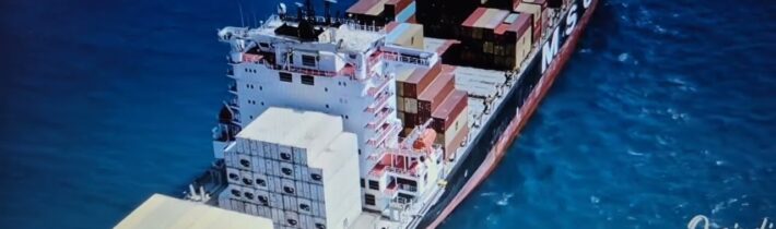 AKTUÁLNĚ: ÍRÁN OTEVÍRÁ Hormuzský průliv; je PLNĚ OTEVŘEN pro všechny obchodní lodě; Trumpova PROSBA?