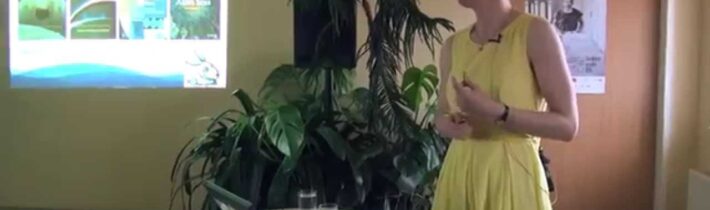 Julie Nováková – Oceány ledových měsíců (Pátečníci PEN 26.6.2015)