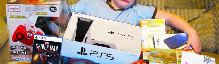 TOP 5 Rozmazlené děti, co se vztekají nad Vánočními dárky