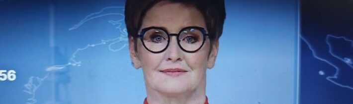 Dokonce i zkušená Marcela Augustová z celostátní veřejnoprávní televize ČT komolí naši rodnou řeč…