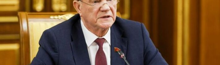 Gennadij Zjuganov: Černé mraky opět pokryly ruské nebe